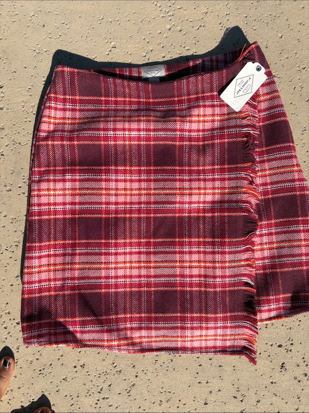 NWT St John’s Bay Perfect Autumn Plaid Mini in Burgundy/Pink/Red/Orange
